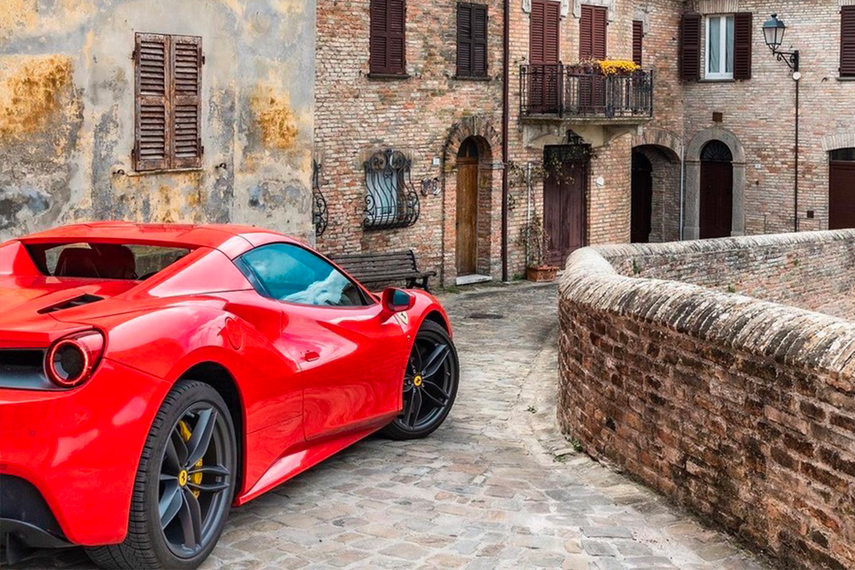 Ferrari 488 Spider hire
