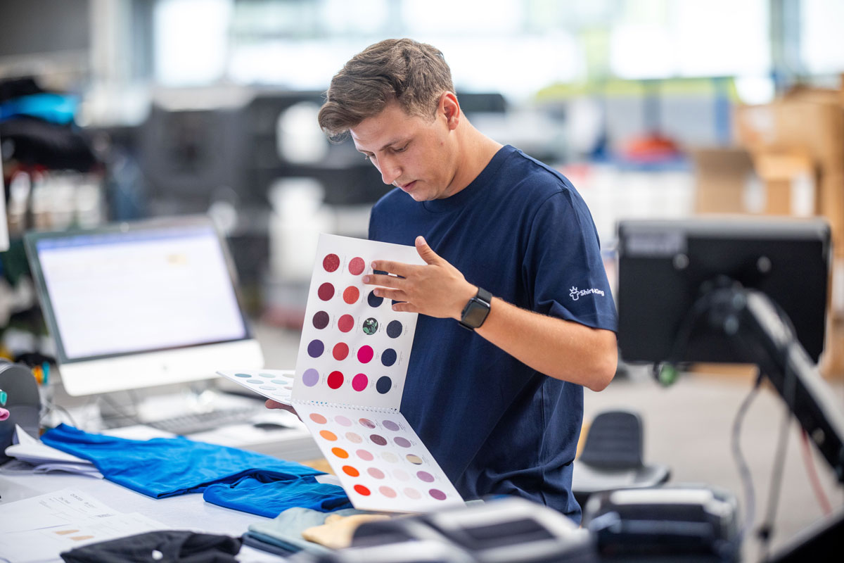 Individuell bedruckte T-Shirts und Hoodies